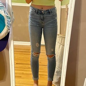 NEW HOLLISTER JEANS